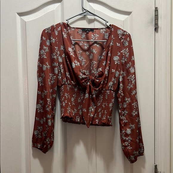 Love Tree Floral Rust Womens Small Blouse with Tie Front - Picture 1 of 7